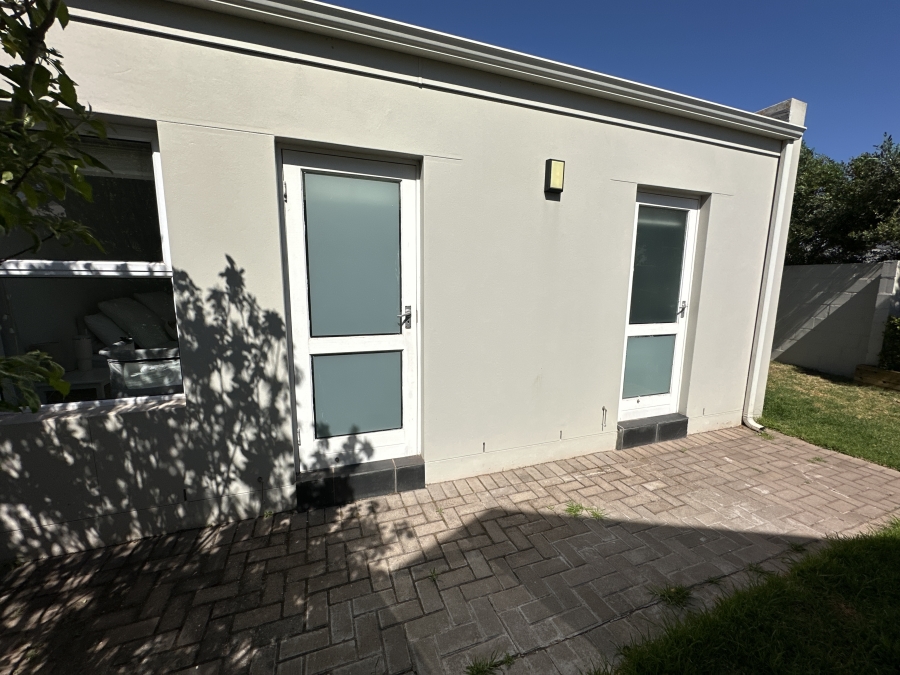 2 Bedroom Property for Sale in Laguna Western Cape